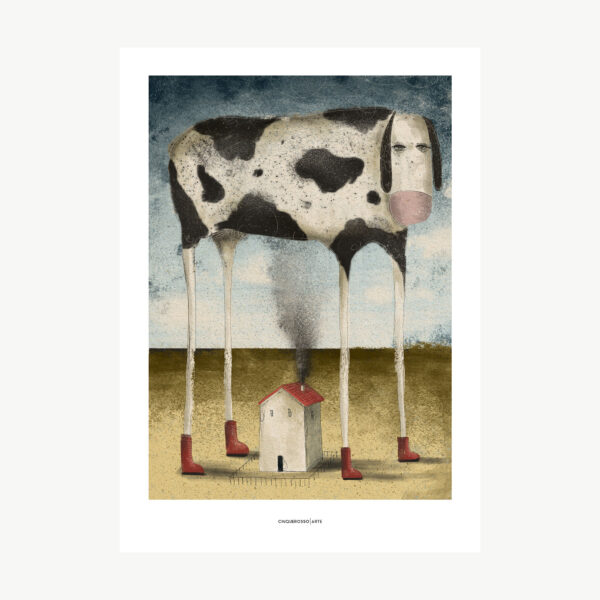 disegno di fantasia di una mucca con stivali rossi che ripara con il suo corpo una casetta in campagna